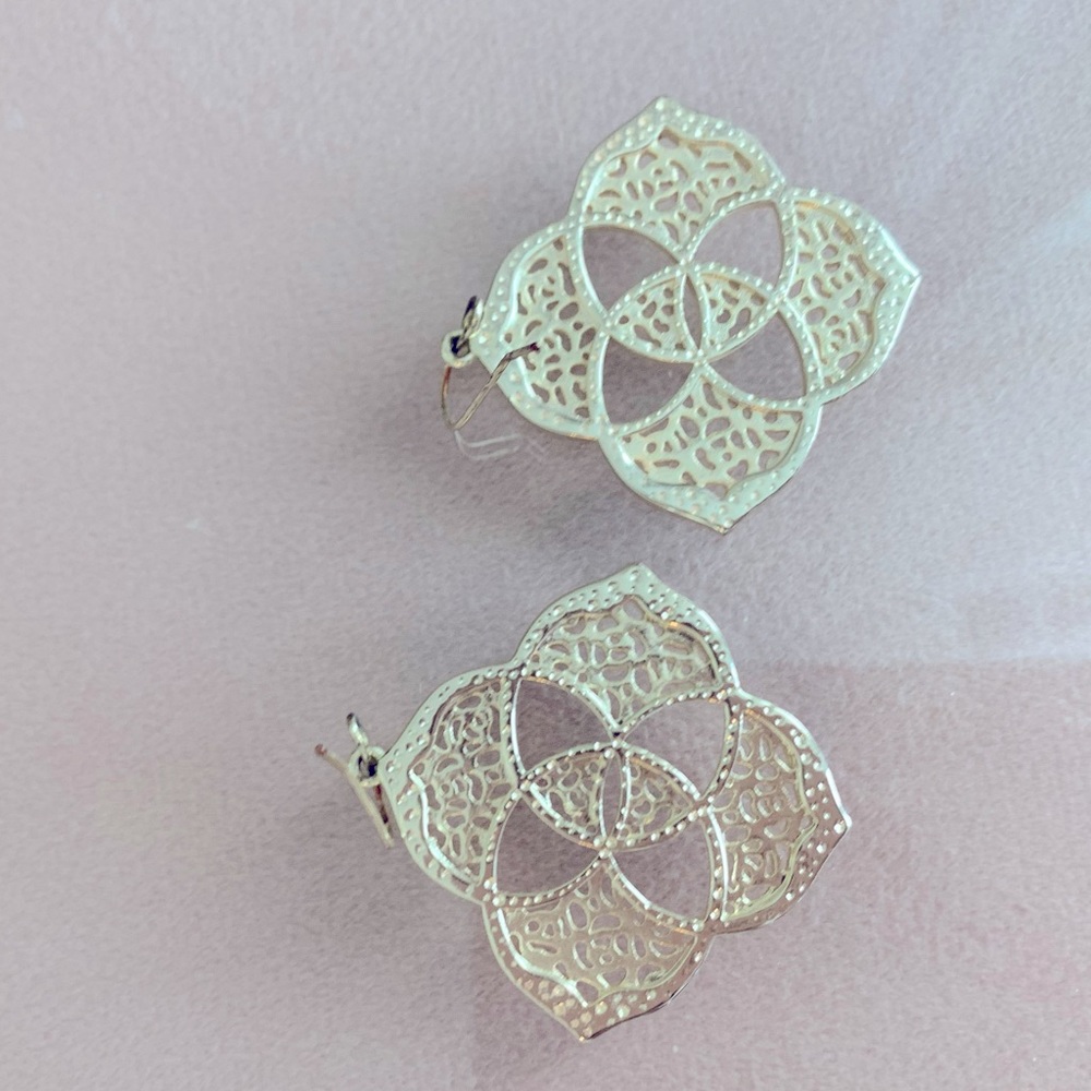 Kendra Scott Logo Earrings
